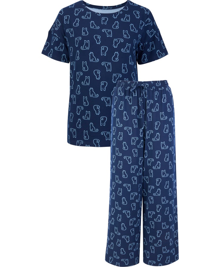 Women's Pyjamas And Sleepwear