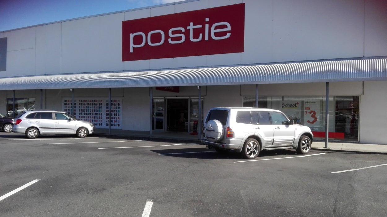 Store Whangarei Postie